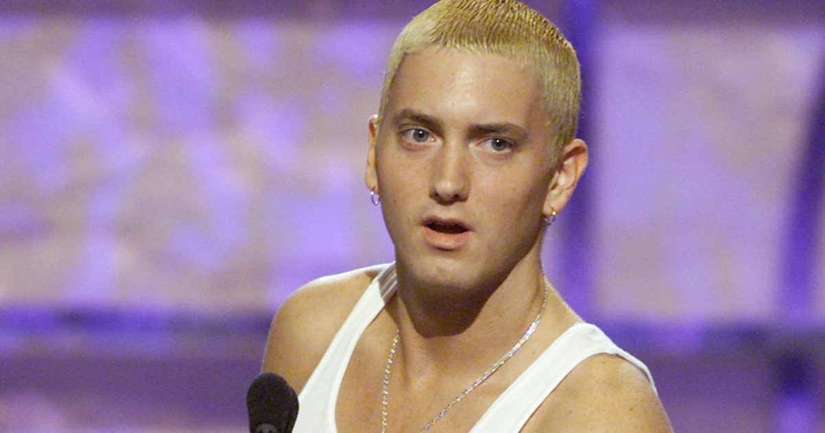 Eminem érzelmes reakciója lánya terhességére: a rapper videóban osztotta meg az örömhírt