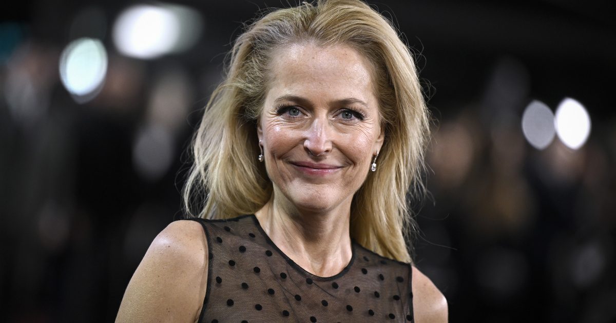 Gillian Anderson karcsú alakja meggyőzi: az életkor csak egy szám!