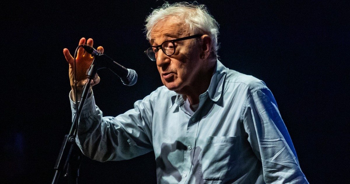 Woody Allen üzenete a magyar színháznak: itt a videó