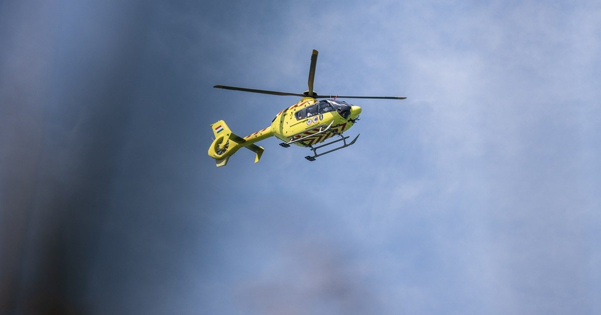 A tragikus esemény Füzesgyarmat közelében: mentőhelikopter hiába indult