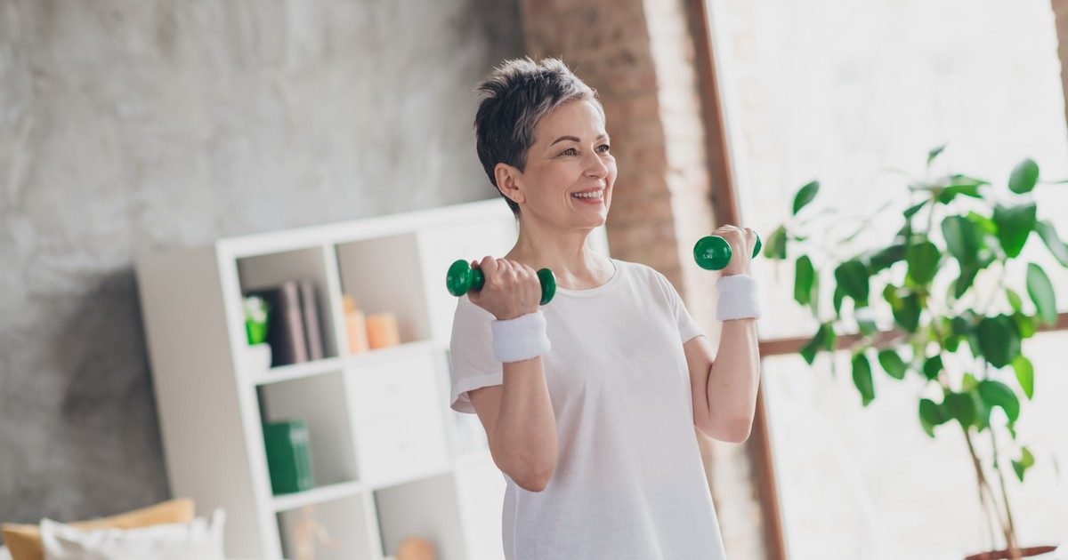 Hogyan segíthetnek a mozgásformák a menopauza tüneteinek enyhítésében