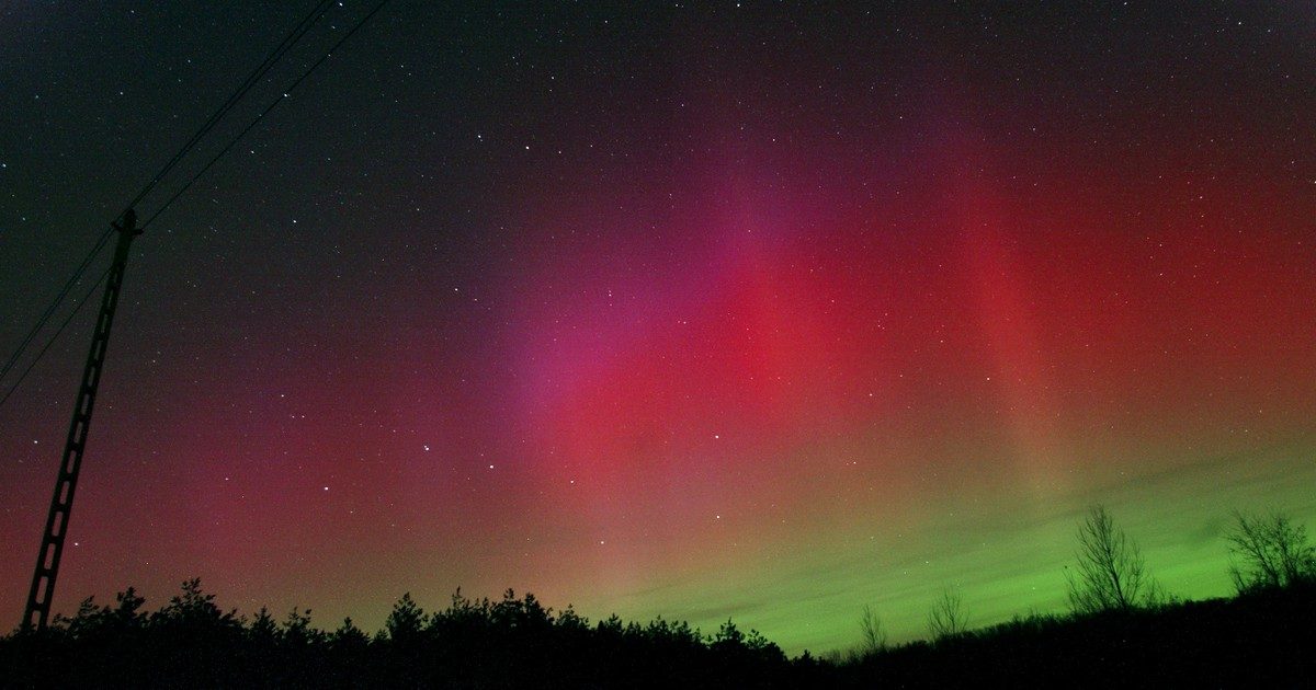 Különleges romatika: A sarki fény Magyarországon! Mutasson rá szerelmére a megfelelő pillanatban