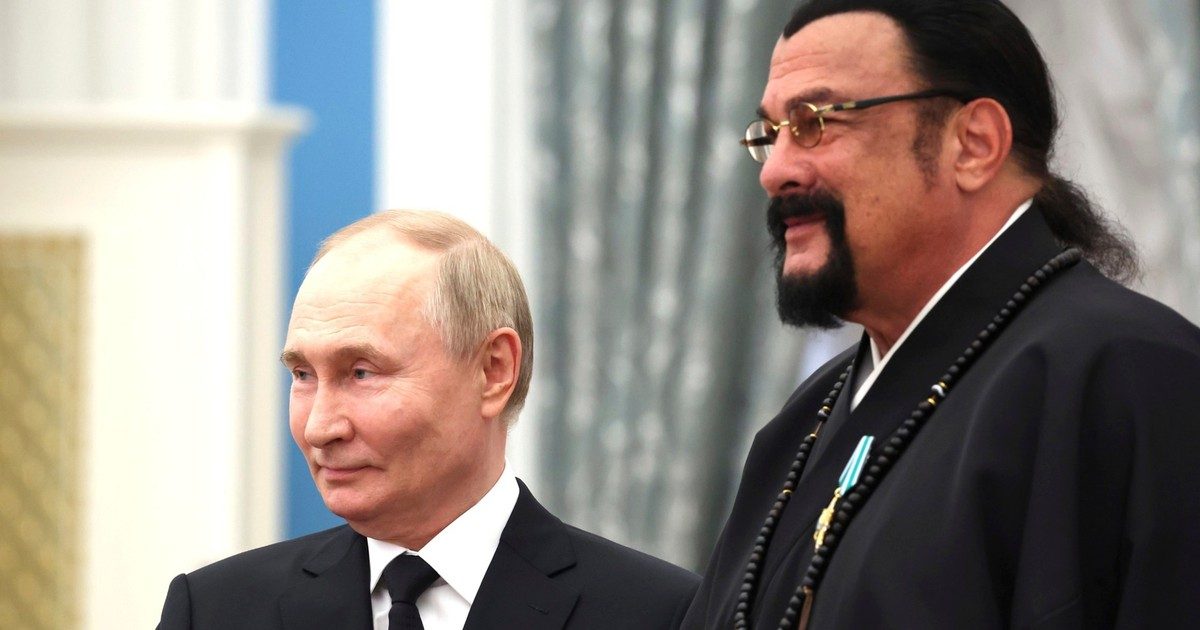 Steven Seagal: Az elnök oldalán harcolva, Putyinért akár az életét is feláldozná a fronton