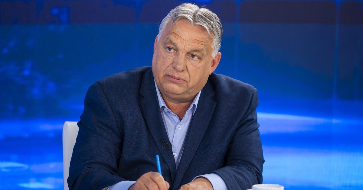 Kövessen élőben: Orbán Viktor interjút ad a rádióban!