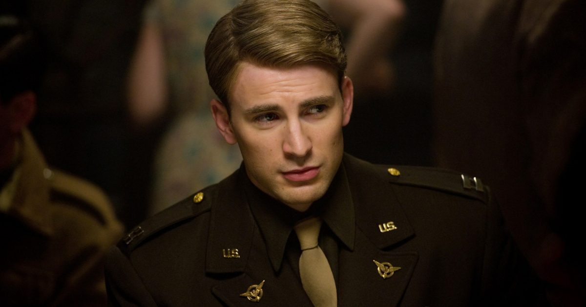 Chris Evans: az Amerika kapitány dús szakállal is megigéző megjelenése