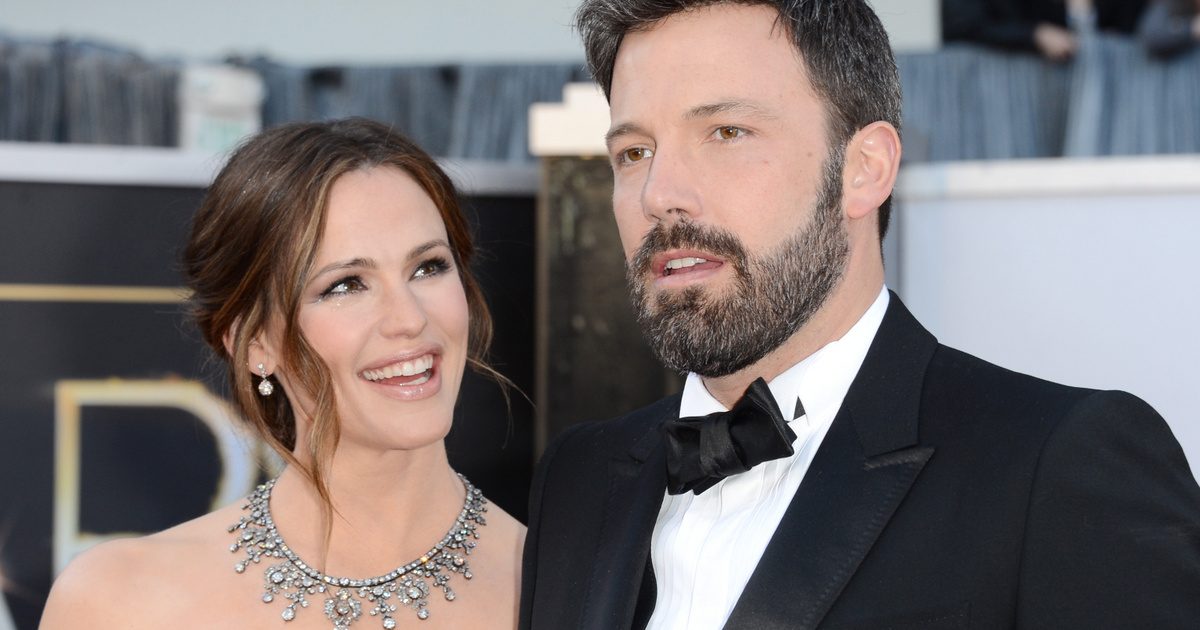 Az ismert hírességgyerekek új túlsúlya a világban: Jennifer Garner és Ben Affleck fiává átalakult gyermekének megindító története