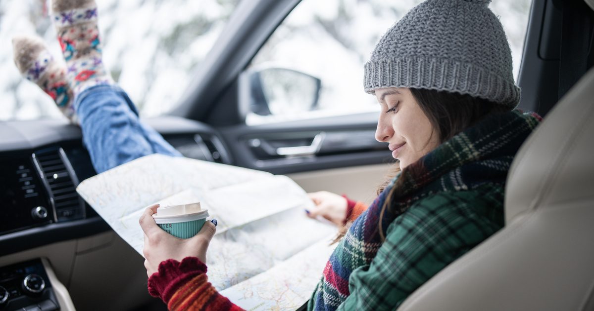 Vigyázat: Ezeket a 7 dolgot soha ne hagyd a kocsidban télen!