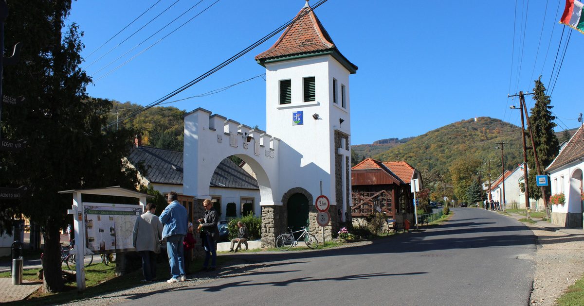 A Rejtett Gyöngyszem: A Tündérszép Magyar Falu, Ahol Az Idő Megállt