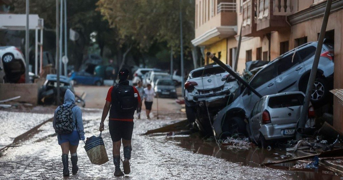 Már több mint kétszáz ember halt meg a spanyol áradásokban