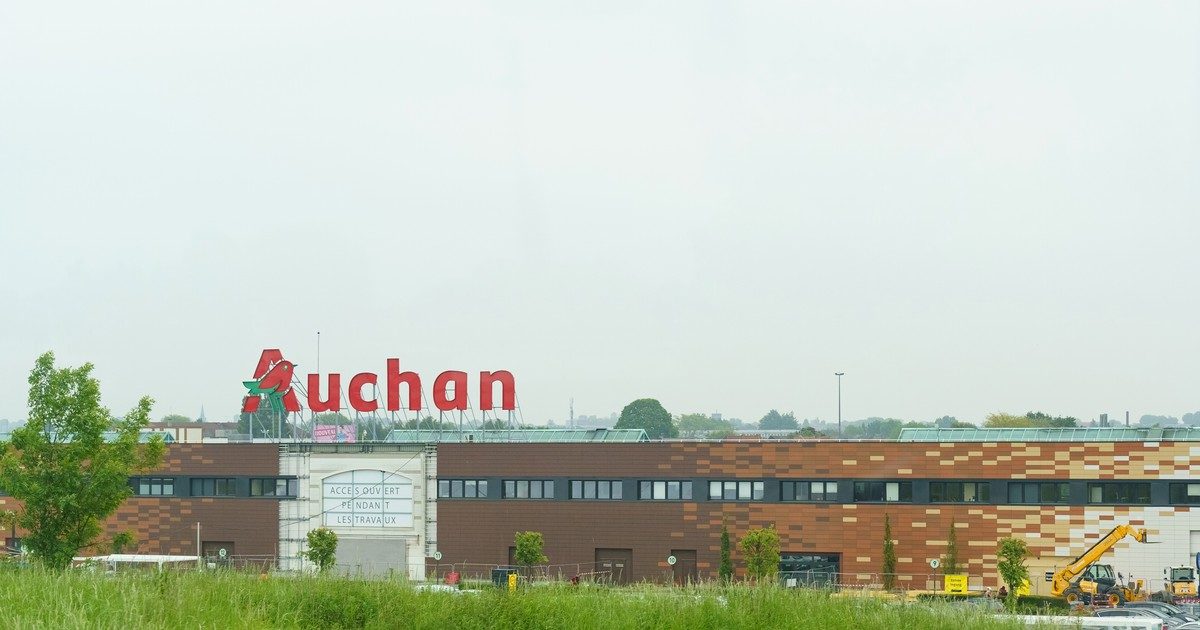 Auchan több ezer dolgozót küld el Franciaországban - A vállalat jelentős létszámleépítésre készül