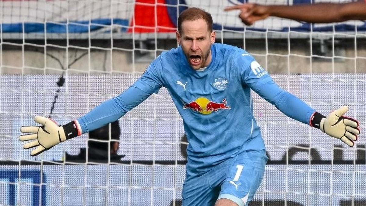 Az RB Leipzig kapusa, Gulácsi Péter szakítania kellett kedvencével