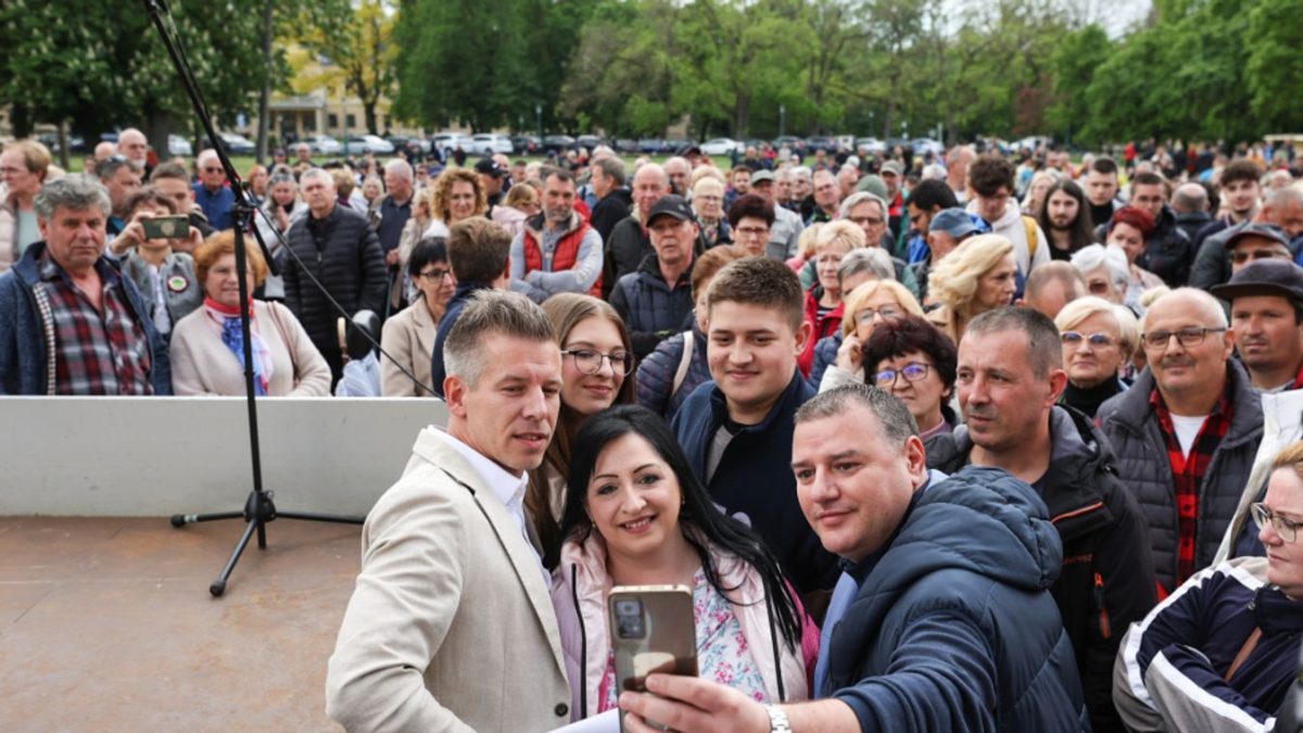 Az emberek elfordítják a tekintetüket Magyar Péter botrányától