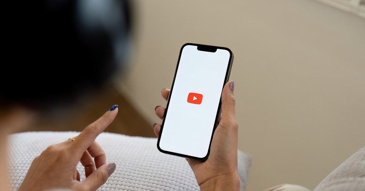 YouTube szóvivő: Álhírekkel szemben áll ki a platform