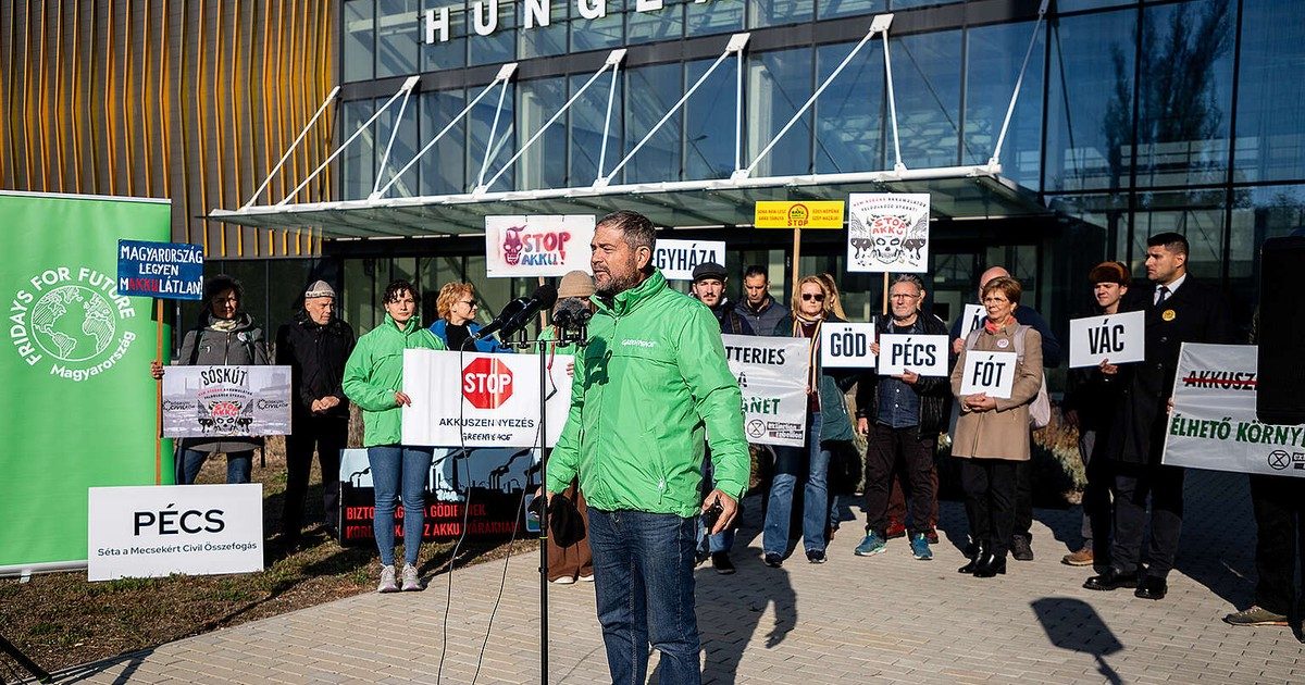 Az akkumulátoripar jövőjéről vitáznak a szakértők: civilek kemény hangnemben tiltakoznak