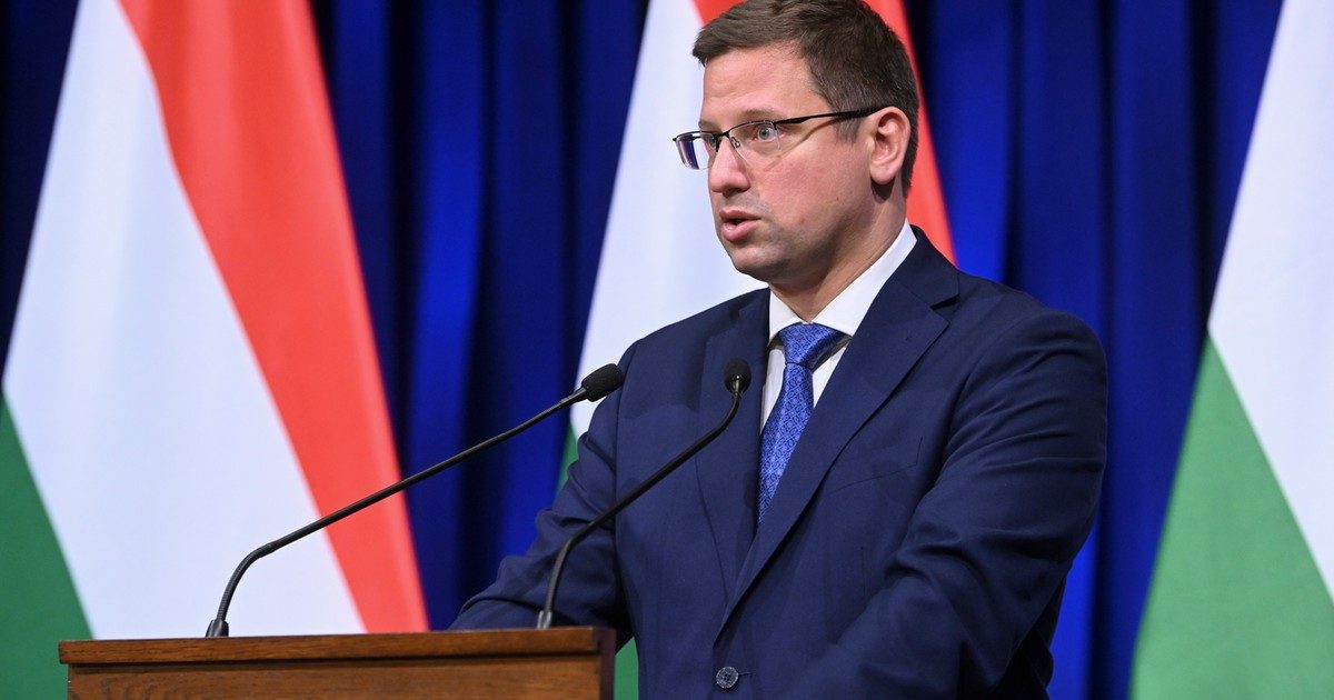 Gulyás Gergely figyelmeztetése: ‘Magyar Péter veszélyes elmebeteg’