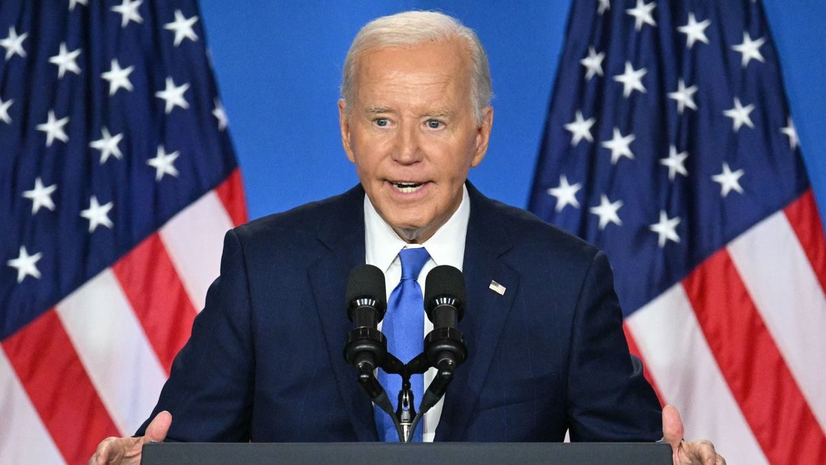 Az Őrült Döntései: Joe Biden Politikai Ámokfutása