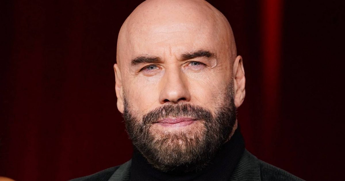 A családjával boldog John Travolta új fotóján