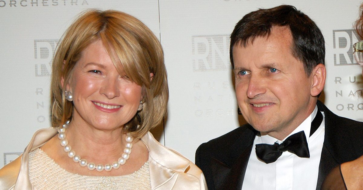 A sztár és a milliárdos: Martha Stewart meglepő bejelentése Charles Simonyitól az ágyban