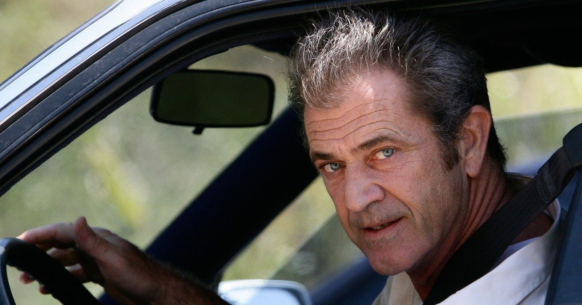 A kormányzó hajzseléjére költött milliók a tűz martalékai: Mel Gibson otthona porig égett közben