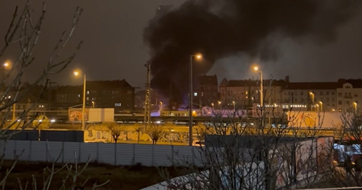 A MÁV álláspontja: nem kizárható a szándékos gyújtogatás a Keleti pályaudvarnál