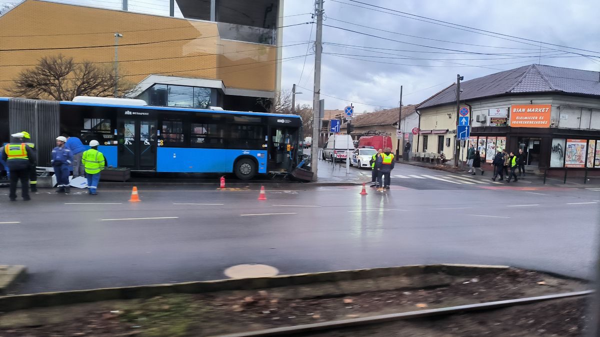 Sokkoló fotók a kispesti buszbalesetről: az okokra fény derült