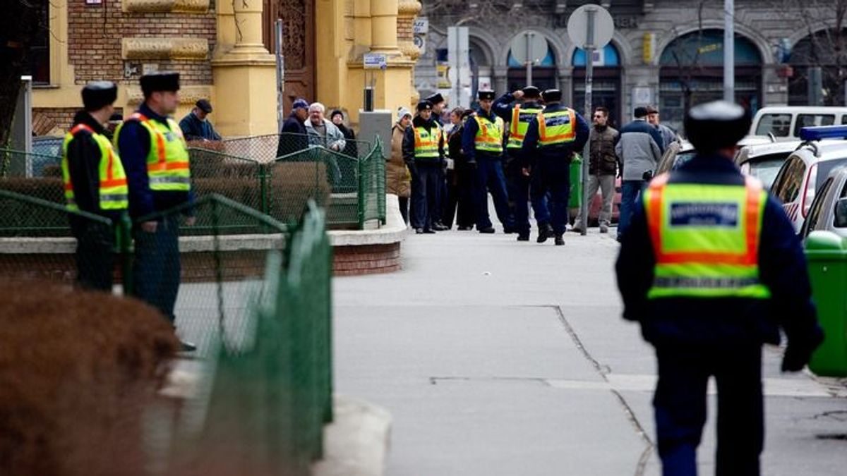 Bombariadó fenyegetés: gyanúsítás terrorcselekmény elkövetésével