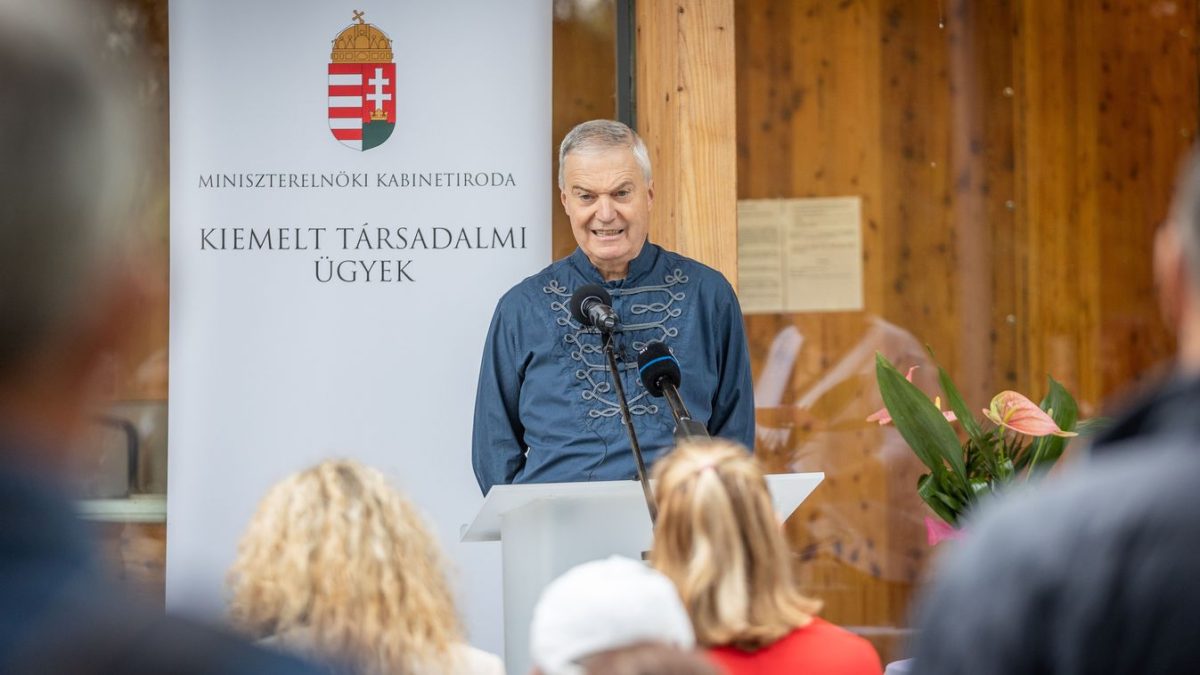 A Világformáló Üzenet: A Braille-írás Világnapjának Fontossága Dr. Nagy Sándor szavai szerint