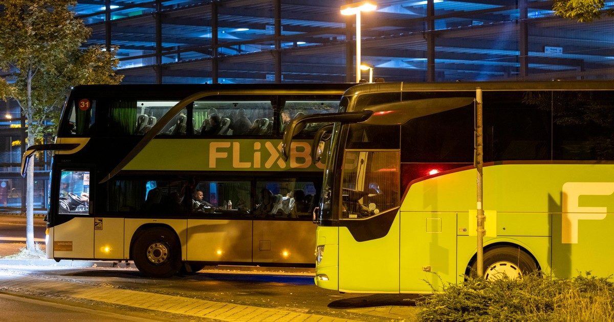 Németországi buszbaleset: Két halálos áldozat és négy súlyos sérült a tragédiában